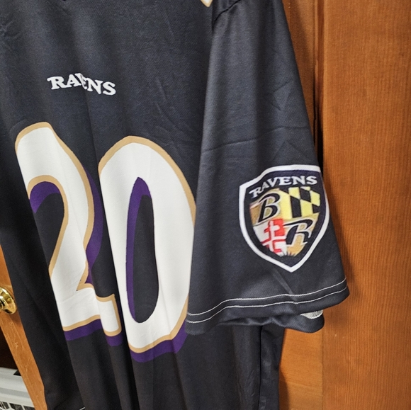 SIGNED ED REED JERSEY(READ DESCRIPTION FOR ALL DETAILS) - Picture 4 of 12